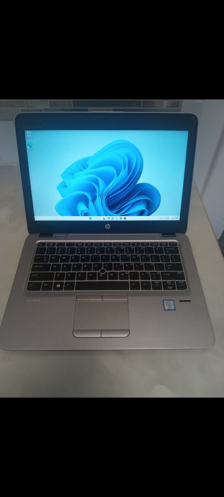 HP Elitebook 820 G3 Small Thin Light Weight Fast Intel I-5 Sixth Gen Windows 11 Pro