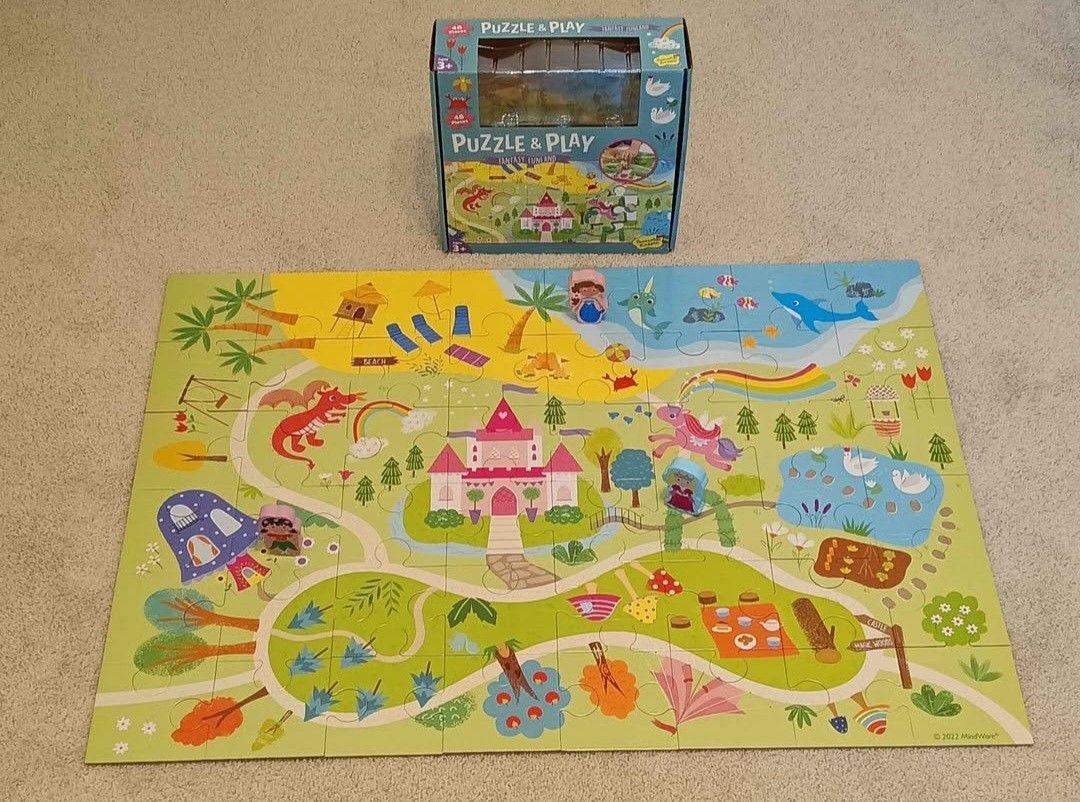 Peaceable Kingdom Puzzle & Play Fantasy Funland