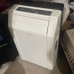 Stand Up Air Conditioner Make An Offer! 😁