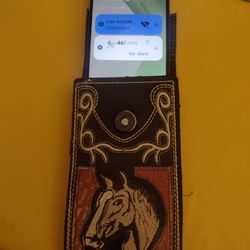 celular case.   MEXICAN  CRAFTSMAN $5