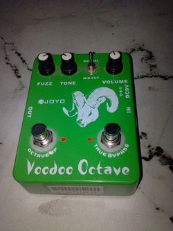 Joyo voodoo octave fuzz pedal
