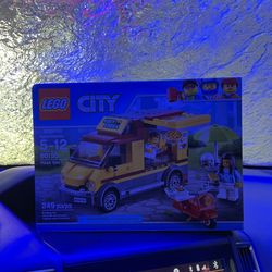 Lego City 60150 Pizza Van (Retired)