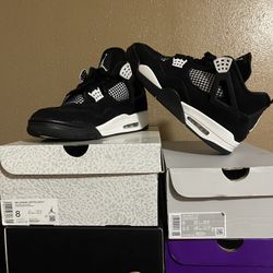 Jordan 4 White Thunder