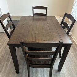 5 Piece Dining Table Set 