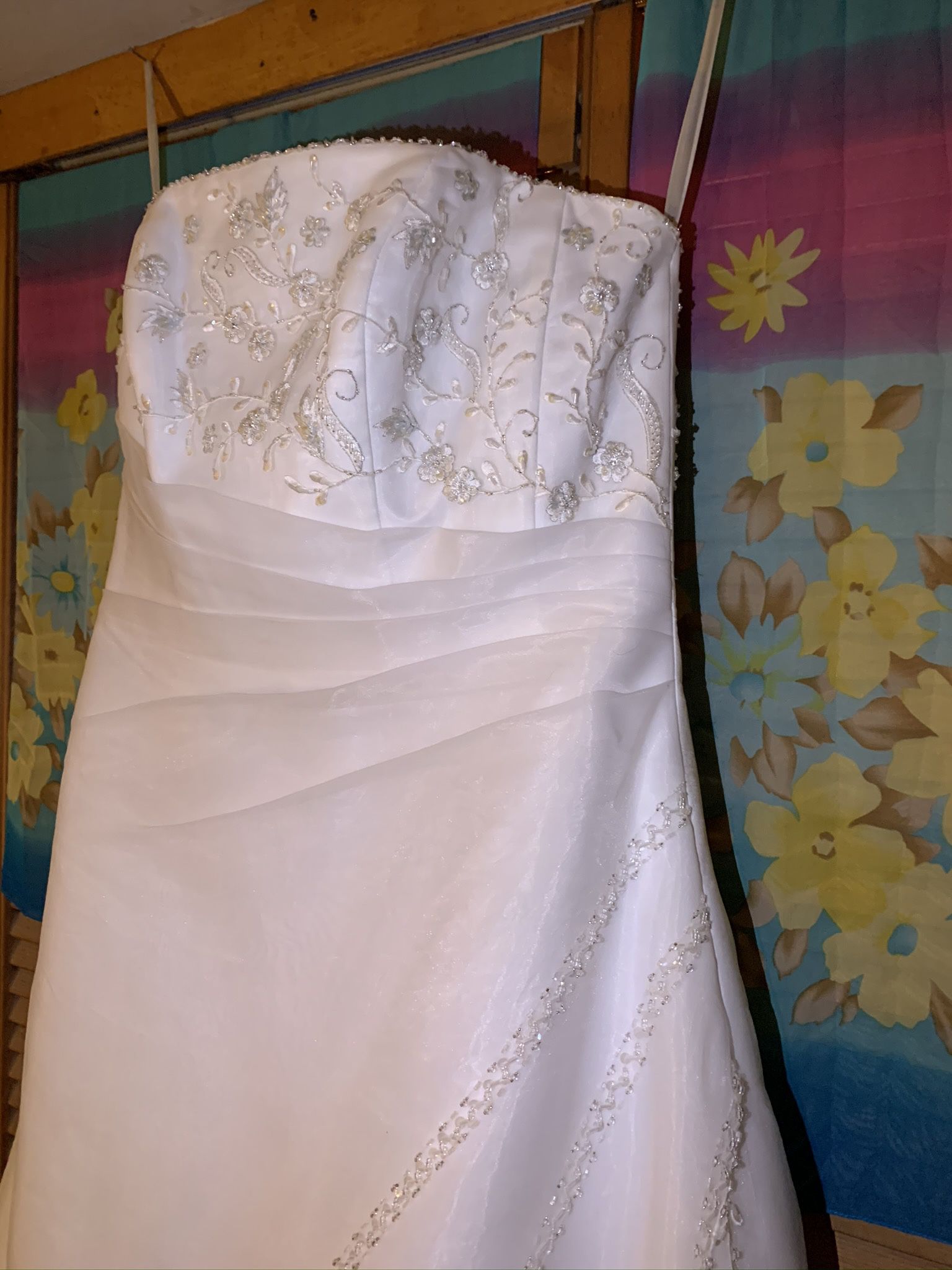 David’s Bridal Strapless Wedding Dress, 16w