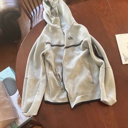 Adult Small Grey Nike Tech