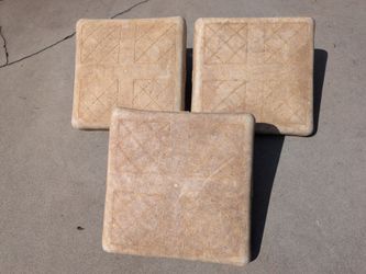 Set of 3 Baseball or Softball Bases with Pegs