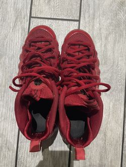 Red Shoes Size 11 Men’s