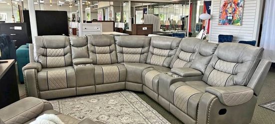 Phoenix Gray Reclining Sectional With 2 Recliners. Brand New.