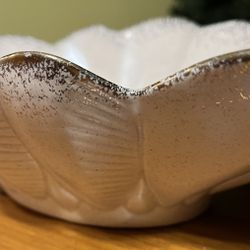 Vintage California Original Pottery 487 Scalloped Dish Cream White Gold Glaze