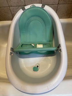 Frida Baby Bathtub with Mesh Sling Insert