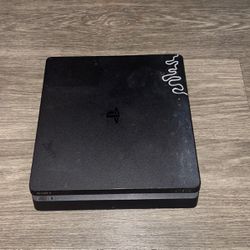 PS4 With Games And Headphones 