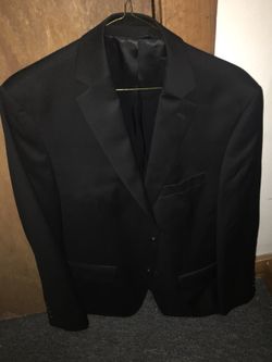 Men’s Med suit coat
