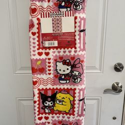 Hello Kitty throw