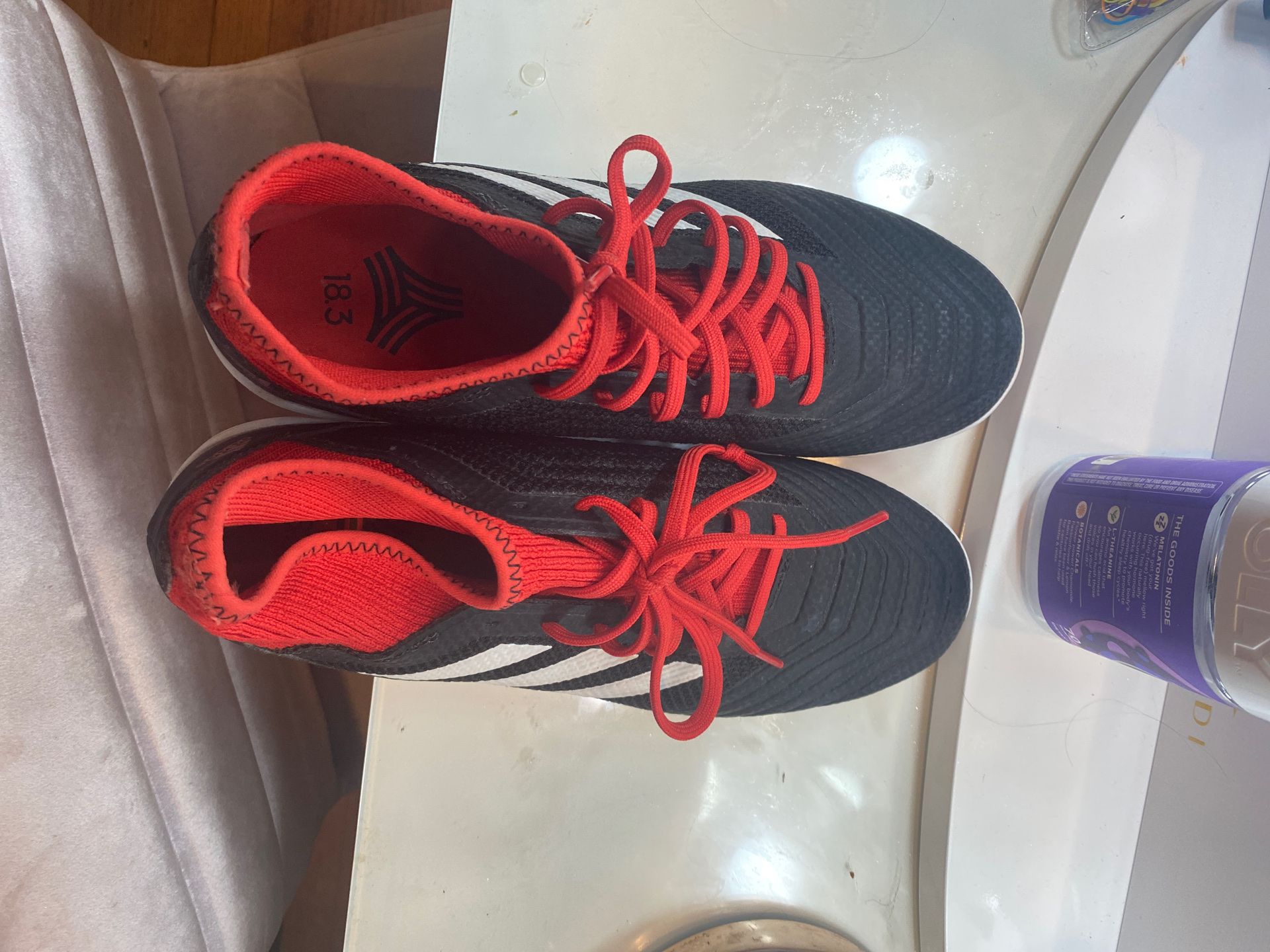 Soccer sneakers