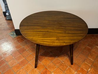 Solid 100% wood dining table