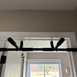 Doorway Pull Up Bar