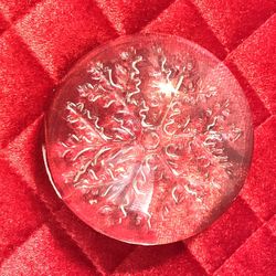 Glassart Snowflake Paperweight 