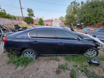 06 LEXUS GS 300 PARTS CAR... 102K MILES.... READ DESCRIPTION...