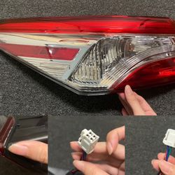 TOCAM-LT-18-OL: A DRIVER SIDE TAIL LIGHT FOR TOYOTA CAMRY L/LE/HYBRID SE 2018 2019 2020, On the Body