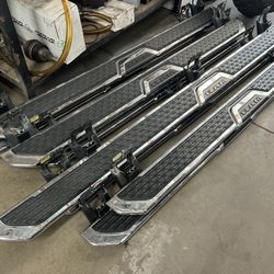 Oem Ram2500 Side Steps 