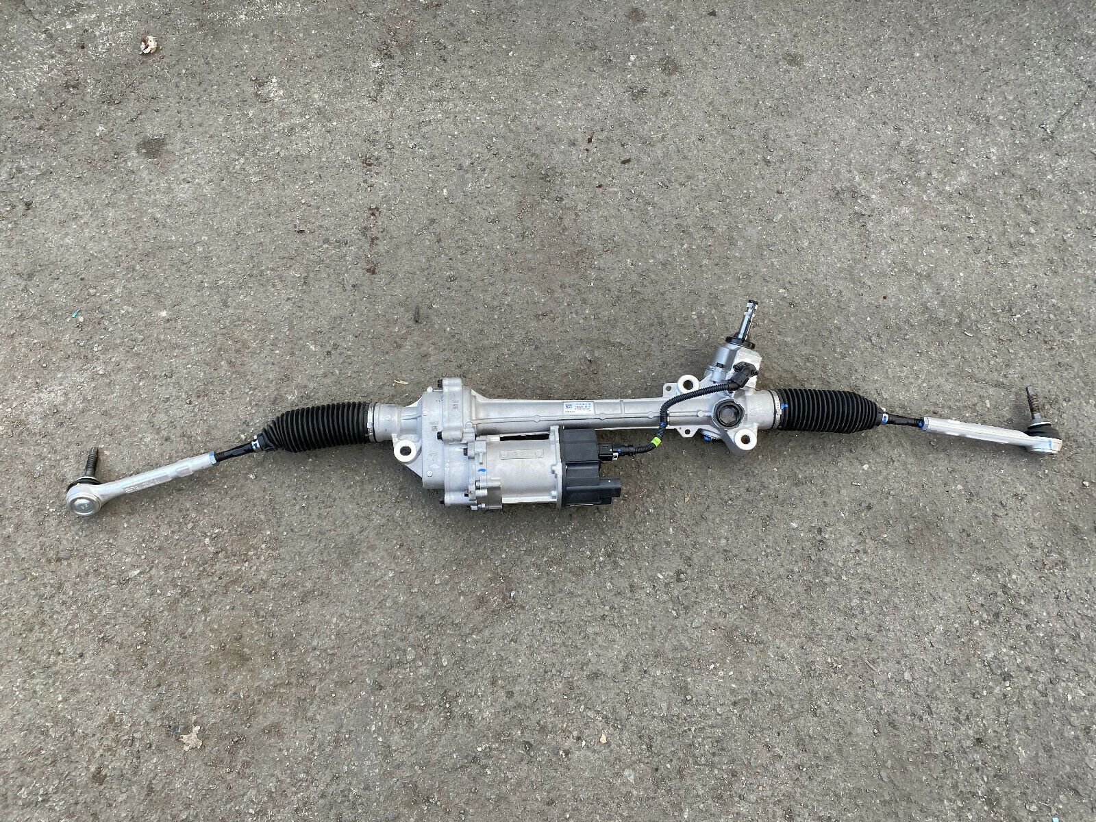 2016-2017 TESLA MODEL S STEERING GEAR RACK AND PINION BRAND NEW 1060801-00-E