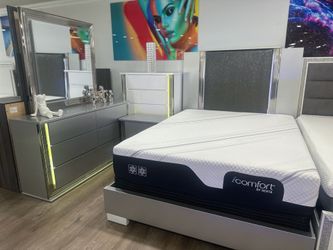 5pc Bedroom Furniture Liquidation Sale Starts Now!Beautiful 5pc Modern Bed Sets Starting Low as $599!