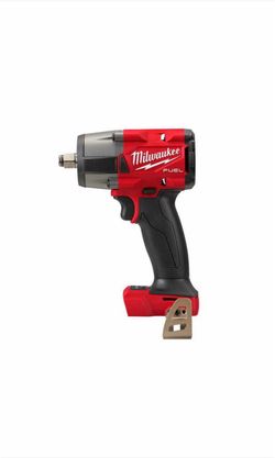 Milwaukee M18 Mid torque 1/2 impact driver