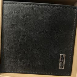 Levi wallet