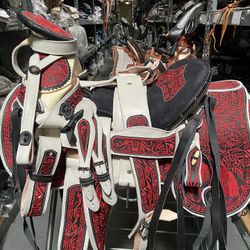 Nueva Montura Charra Super Bordada Con Cantinas Desmontables 