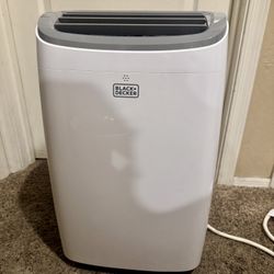 Black and Decker AC Unit (10,000 BTU)