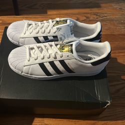Adidas Superstar