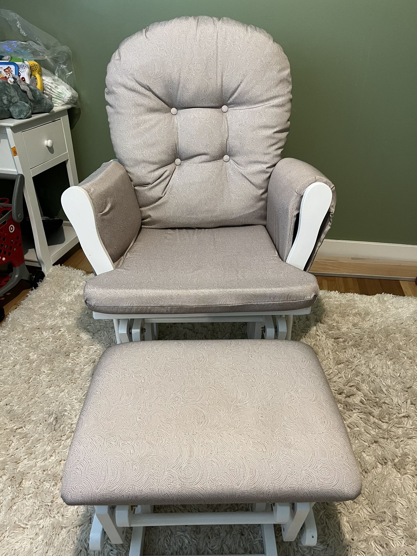 Gliding Chair And Ottoman 