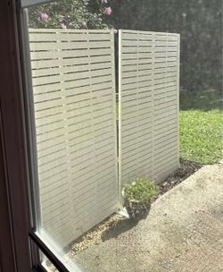 Privacy panels