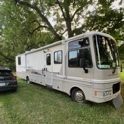 2000 Fleetwood Southwind 