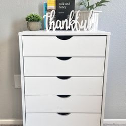 7 Drawer Storage Organizing Chest