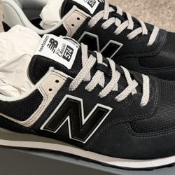 New Balance 574 'Black' size 12 Brand New