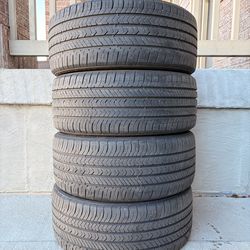 235-40-18 / FULL SET / GOODYEAR TIRES