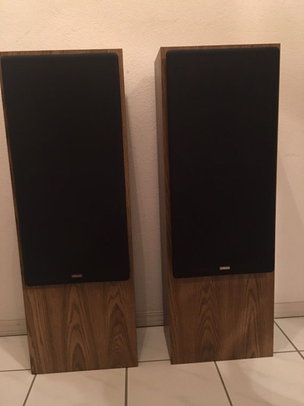 Vintage Yamaha NS-A570 Floor Standing Tower Speakers