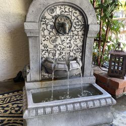 Beautiful Italian Outdoor Fountain made of resin  Dimensions (L x W x H) B11.75 × 19.25 x 30.25