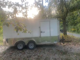 Enclosed Trailer