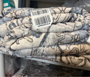 New 9x12 soft washable rug