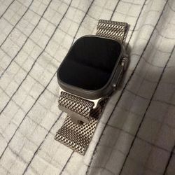 Apple  Watch Ultra 2