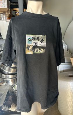 Born X raised party square tshirt size medium as is condition