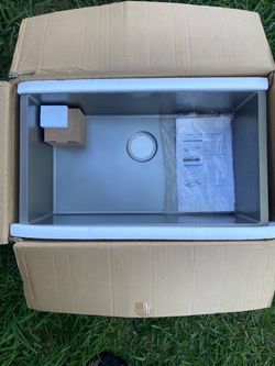 Undermount Stainless Steel Kitchen Sink