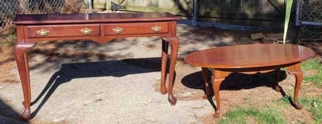 Wood Living room Set - Coffee Table and Sofa Table pieces