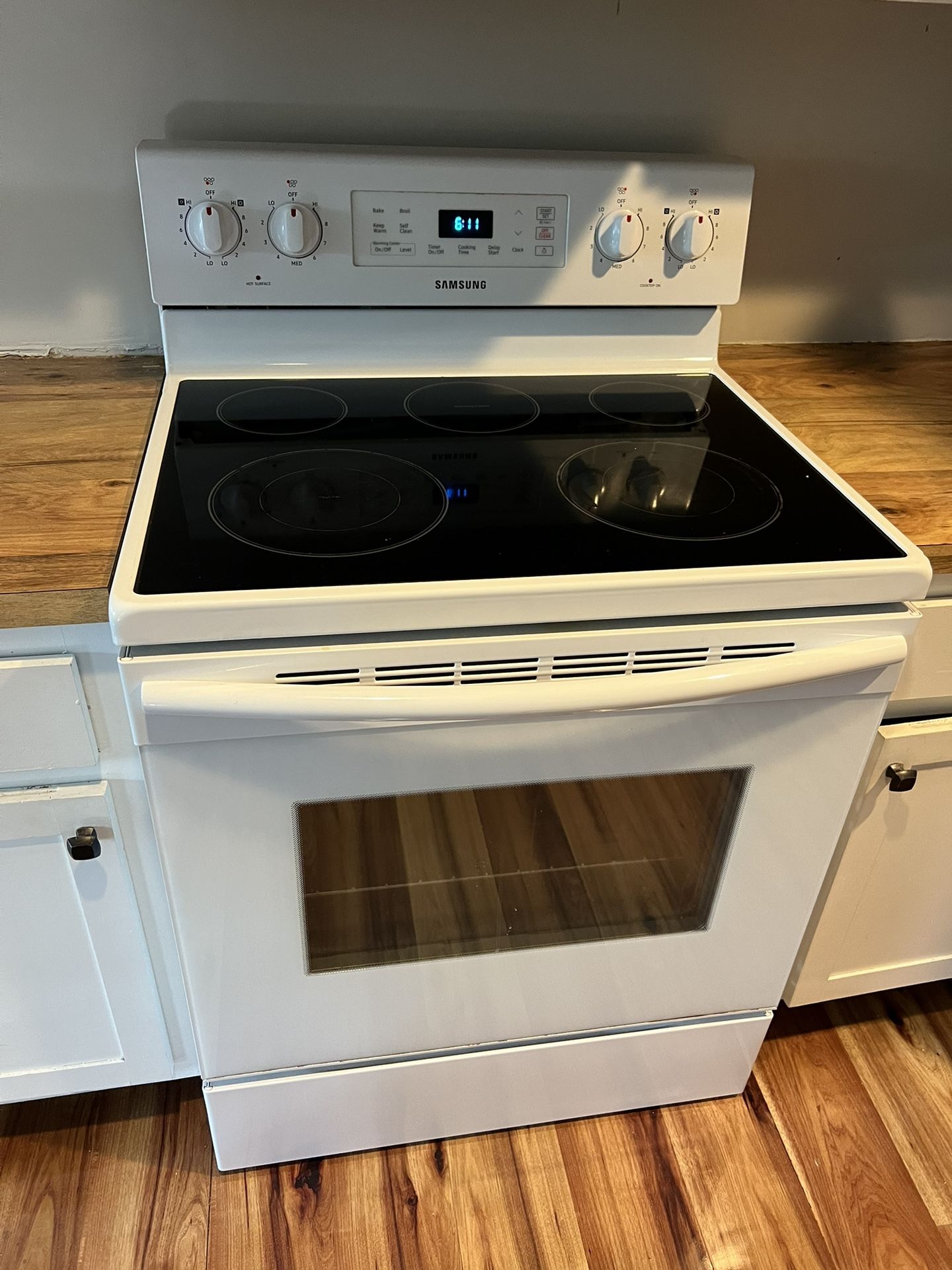 Samsung Kitchen Range