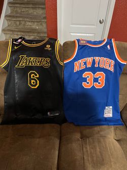 Brand new Patrick Ewing jersey size large $70