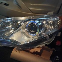 Toyota Camry 2012 To 2014 Left HID Headlight