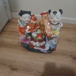 Antique Chinese Statue
